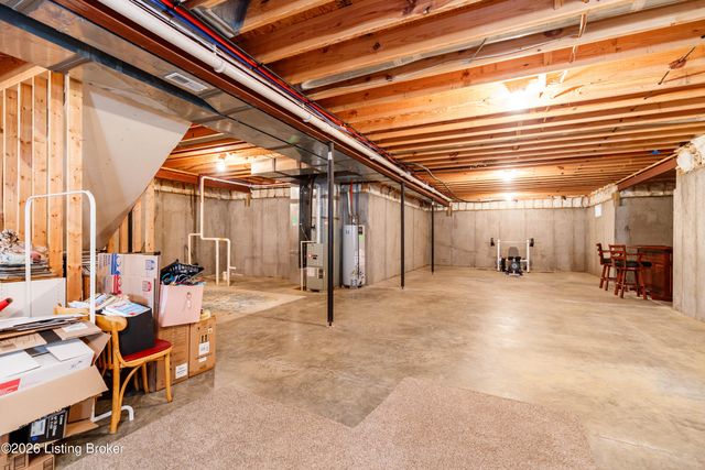 11117 Little Spring Blvd, Louisville, KY 40291
