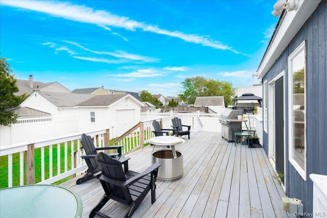 52 Martha Street, Freeport, NY 11520