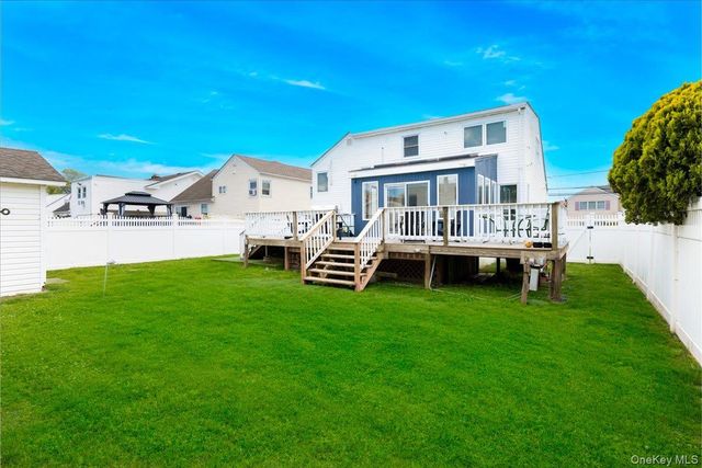52 Martha Street, Freeport, NY 11520