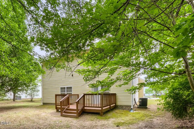 806 Laurens Way, Knightdale, NC 27545