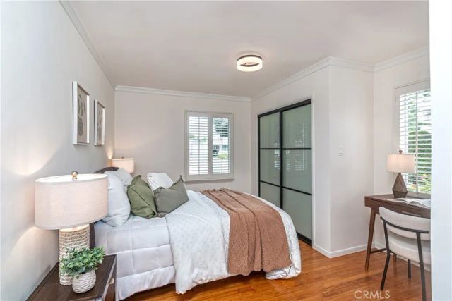 220 S Reese Place, Burbank, CA 91506