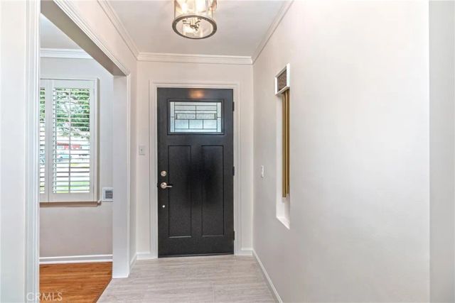 220 S Reese Place, Burbank, CA 91506