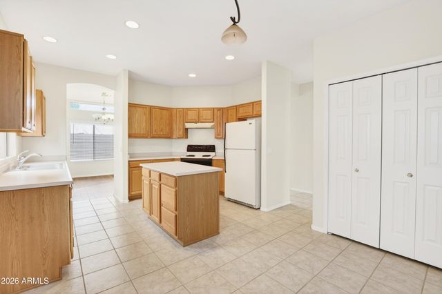 440 S VAL VISTA Drive 54, Mesa, AZ 85204