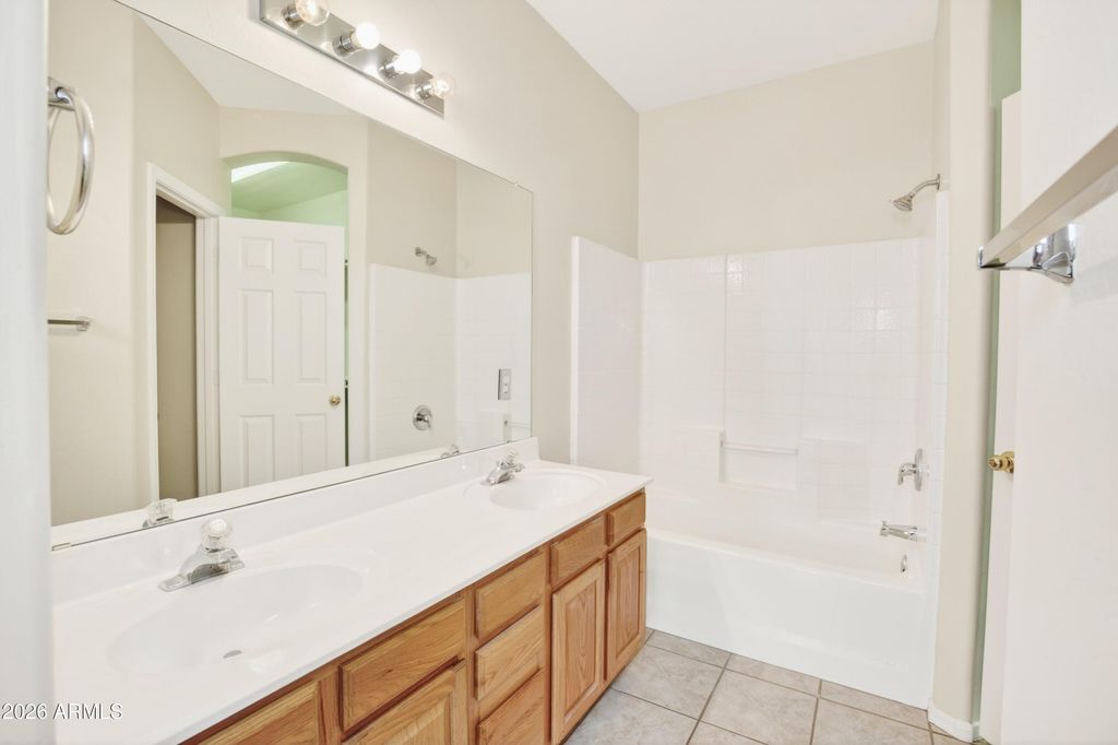 Image 33 of property listing at 440 S VAL VISTA Drive 54, Mesa, AZ 85204