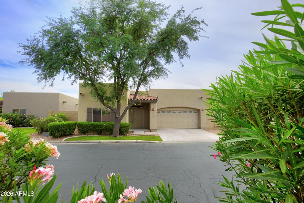 Image 4 of property listing at 440 S VAL VISTA Drive 54, Mesa, AZ 85204
