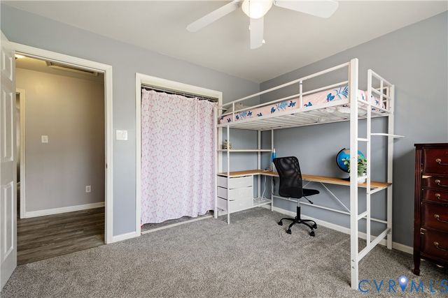 2766 Knobbly Ct, Chester, VA 23831