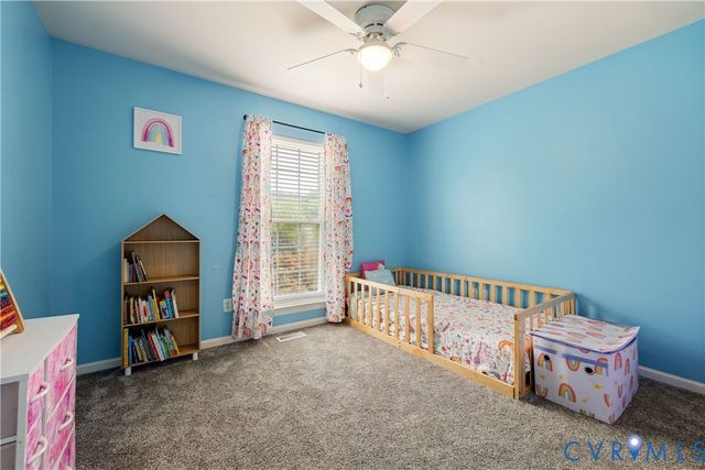 2766 Knobbly Ct, Chester, VA 23831