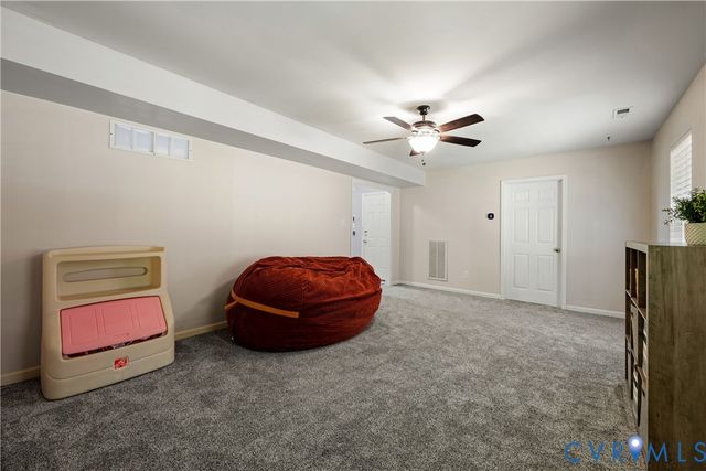 2766 Knobbly Ct, Chester, VA 23831
