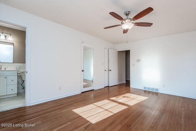 8308 Dinah Way, Louisville, KY 40242