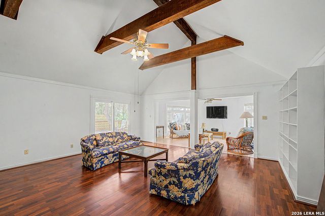 25 SHADY GROVE LN, Wimberley, TX 78676