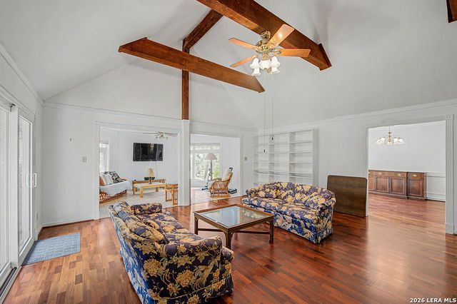 25 SHADY GROVE LN, Wimberley, TX 78676
