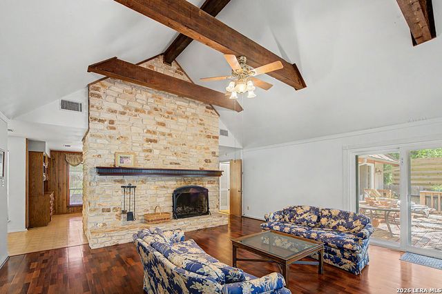 25 SHADY GROVE LN, Wimberley, TX 78676