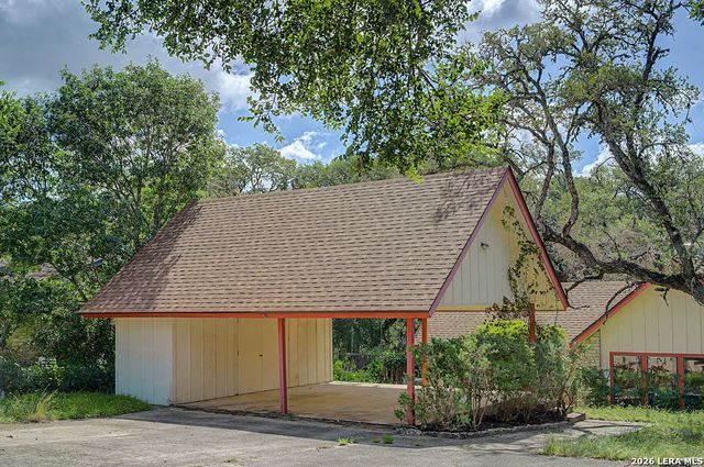 25 SHADY GROVE LN, Wimberley, TX 78676