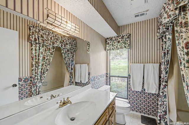 25 SHADY GROVE LN, Wimberley, TX 78676