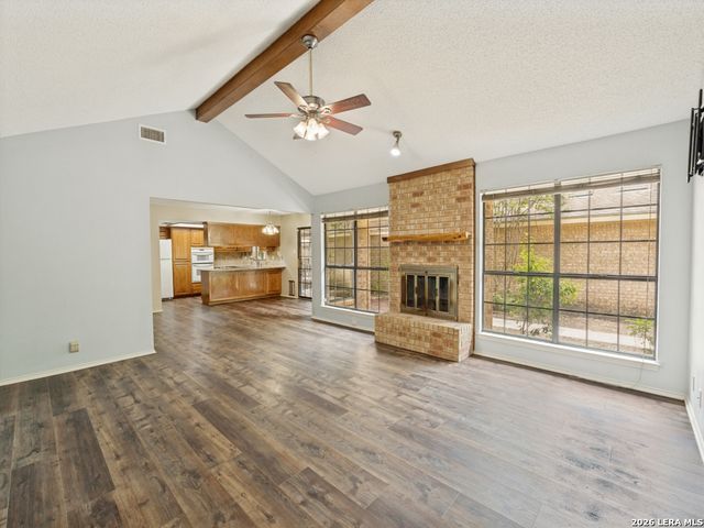 812 ROBERT DERRICK DR, Schertz, TX 78154