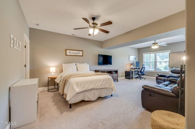 2384 Poplar Ridge Court, Piney Flats, TN 37686
