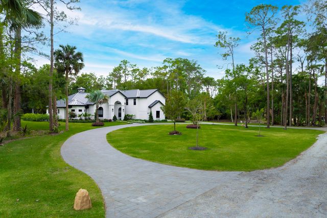 1201 F Road, Loxahatchee Groves, FL 33470