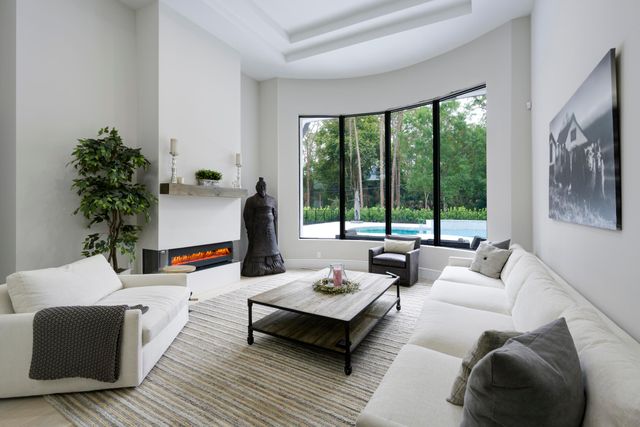 1201 F Road, Loxahatchee Groves, FL 33470