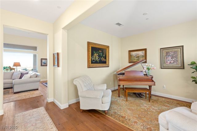 156 Stone Mesa Court, Henderson, NV 89011