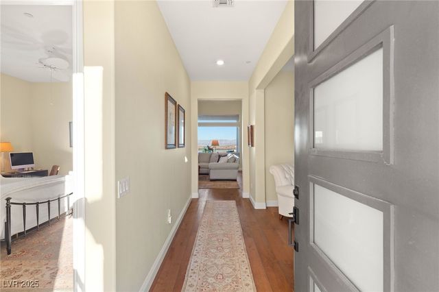 156 Stone Mesa Court, Henderson, NV 89011