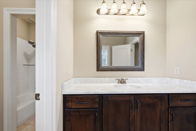45 GREENBRIER LAKES CV, Piperton, TN 38017
