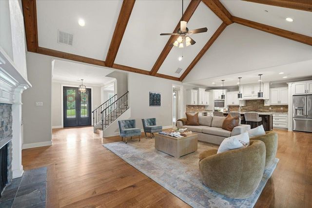45 GREENBRIER LAKES CV, Piperton, TN 38017