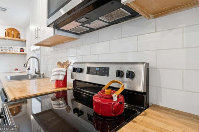 730 E 38Th Street, Savannah, GA 31401