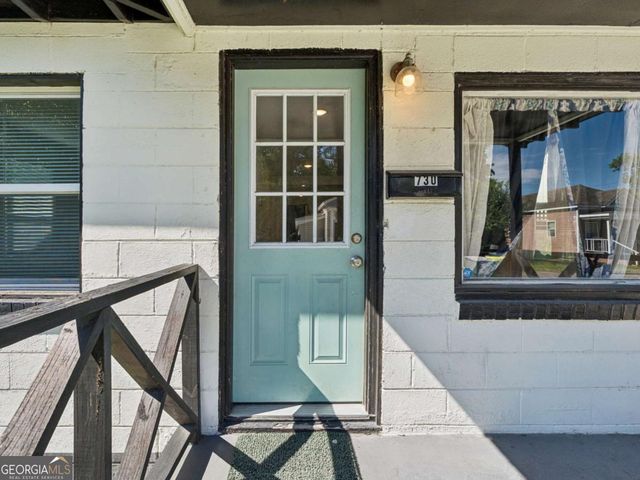 730 E 38Th Street, Savannah, GA 31401