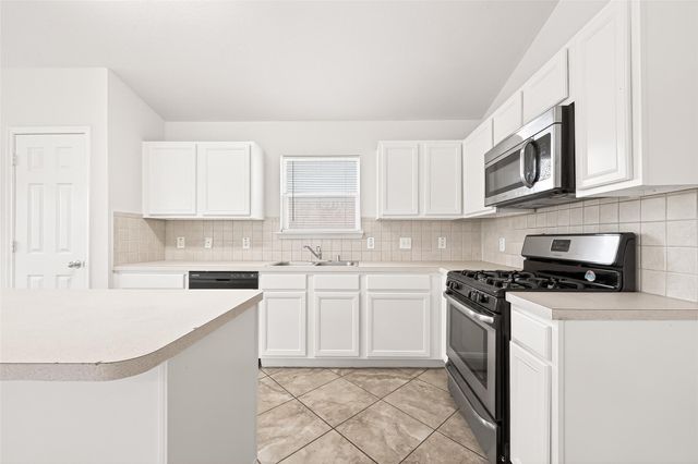 2806 Powell Springs Court, Missouri City, TX 77459