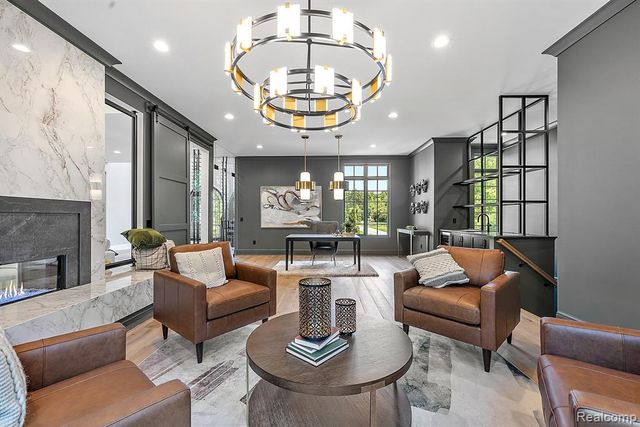 4995 Saddleridge Trail, Ann Arbor, MI 48105