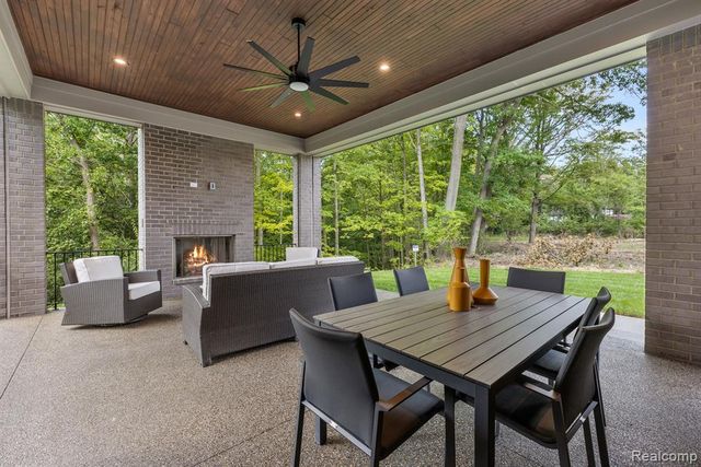 4995 Saddleridge Trail, Ann Arbor, MI 48105