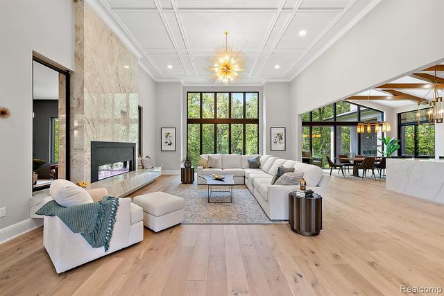 4995 Saddleridge Trail, Ann Arbor, MI 48105