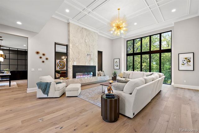 4995 Saddleridge Trail, Ann Arbor, MI 48105