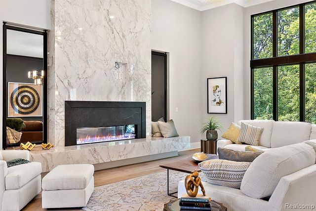 4995 Saddleridge Trail, Ann Arbor, MI 48105