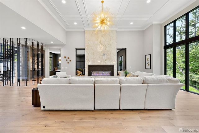 4995 Saddleridge Trail, Ann Arbor, MI 48105