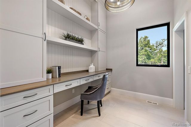 4995 Saddleridge Trail, Ann Arbor, MI 48105