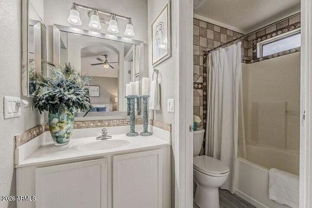 9340 W IRONWOOD Drive, Peoria, AZ 85345