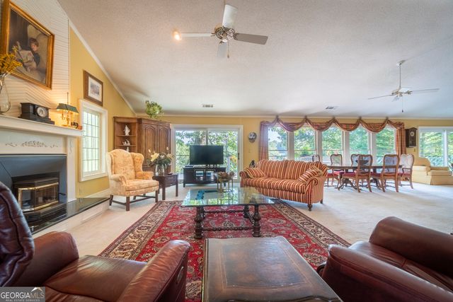 1280 Bahn Innsbruck, Helen, GA 30545