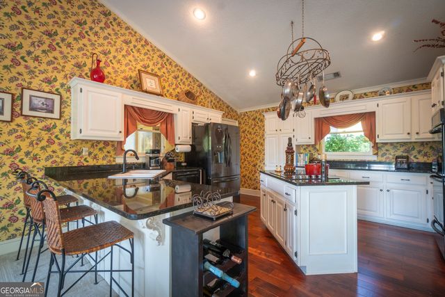 1280 Bahn Innsbruck, Helen, GA 30545