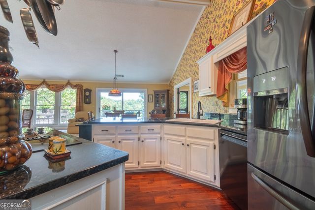 1280 Bahn Innsbruck, Helen, GA 30545