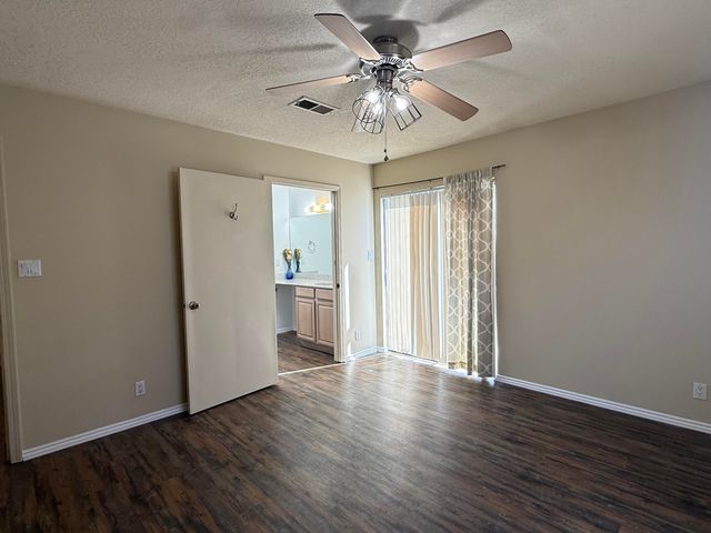 7200 Whippoorwill Lane NE, Albuquerque, NM 87109