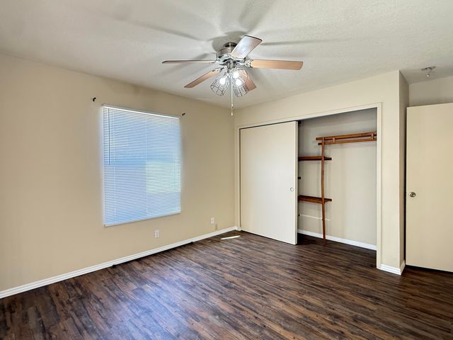 7200 Whippoorwill Lane NE, Albuquerque, NM 87109