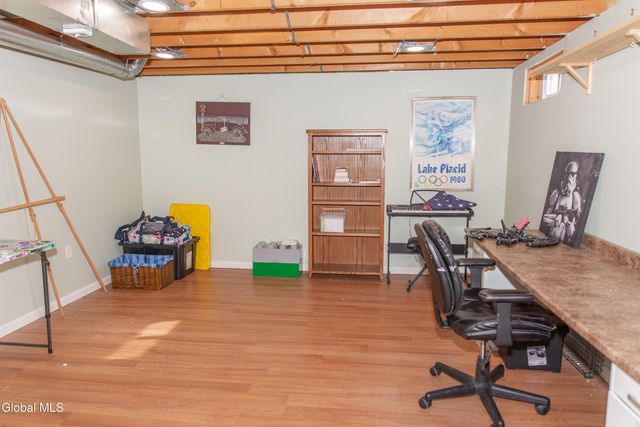 307 Debbie Drive, Rotterdam, NY 12306