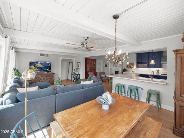 223 W AUGUSTA Avenue, Phoenix, AZ 85021