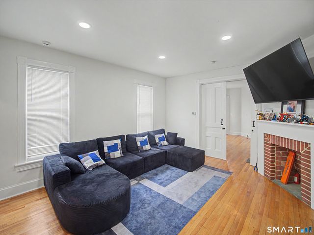 10 A Elm Street, Norwalk, CT 06850