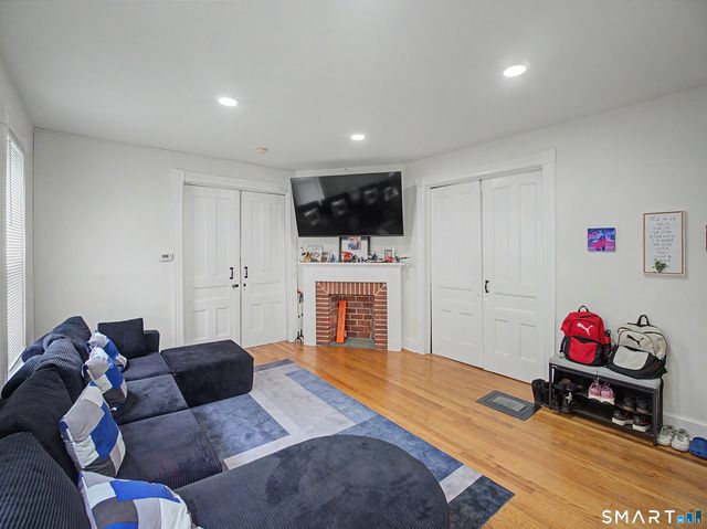 10 A Elm Street, Norwalk, CT 06850