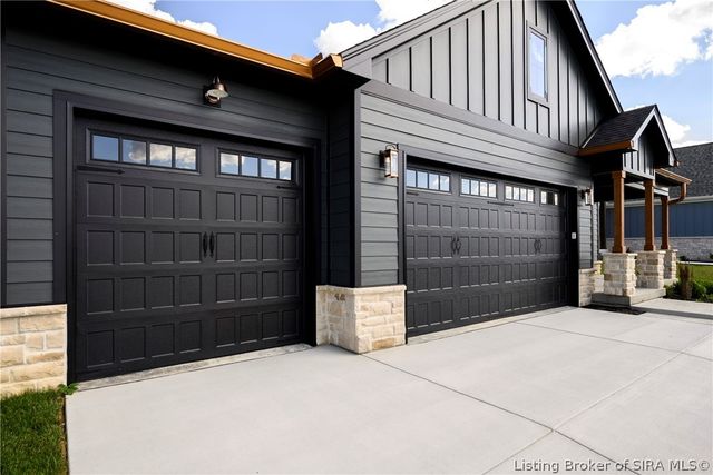 7646 Melrose Lane 548, Charlestown, IN 47111