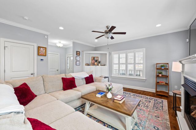 102 W 19th Street, Chattanooga, TN 37408