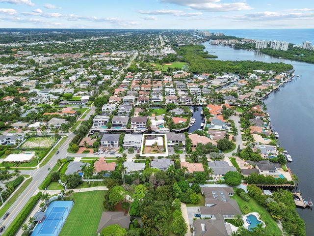 531 Silver Lane, Boca Raton, FL 33432
