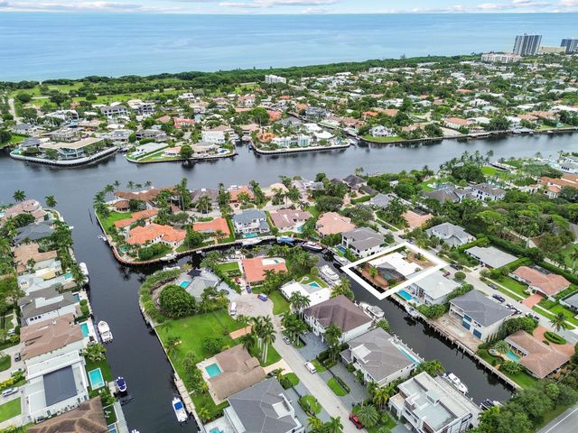 531 Silver Lane, Boca Raton, FL 33432
